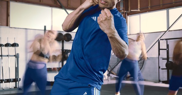 値下げ！BODYCOMBAT 54 BODYCOMBAT 54-Sizzler - YouTube
